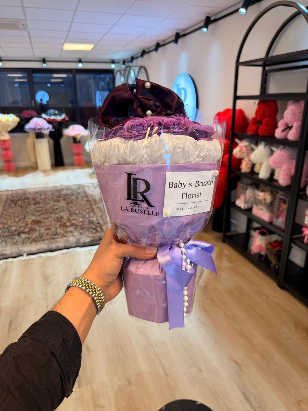 Anna Signature Rose Box