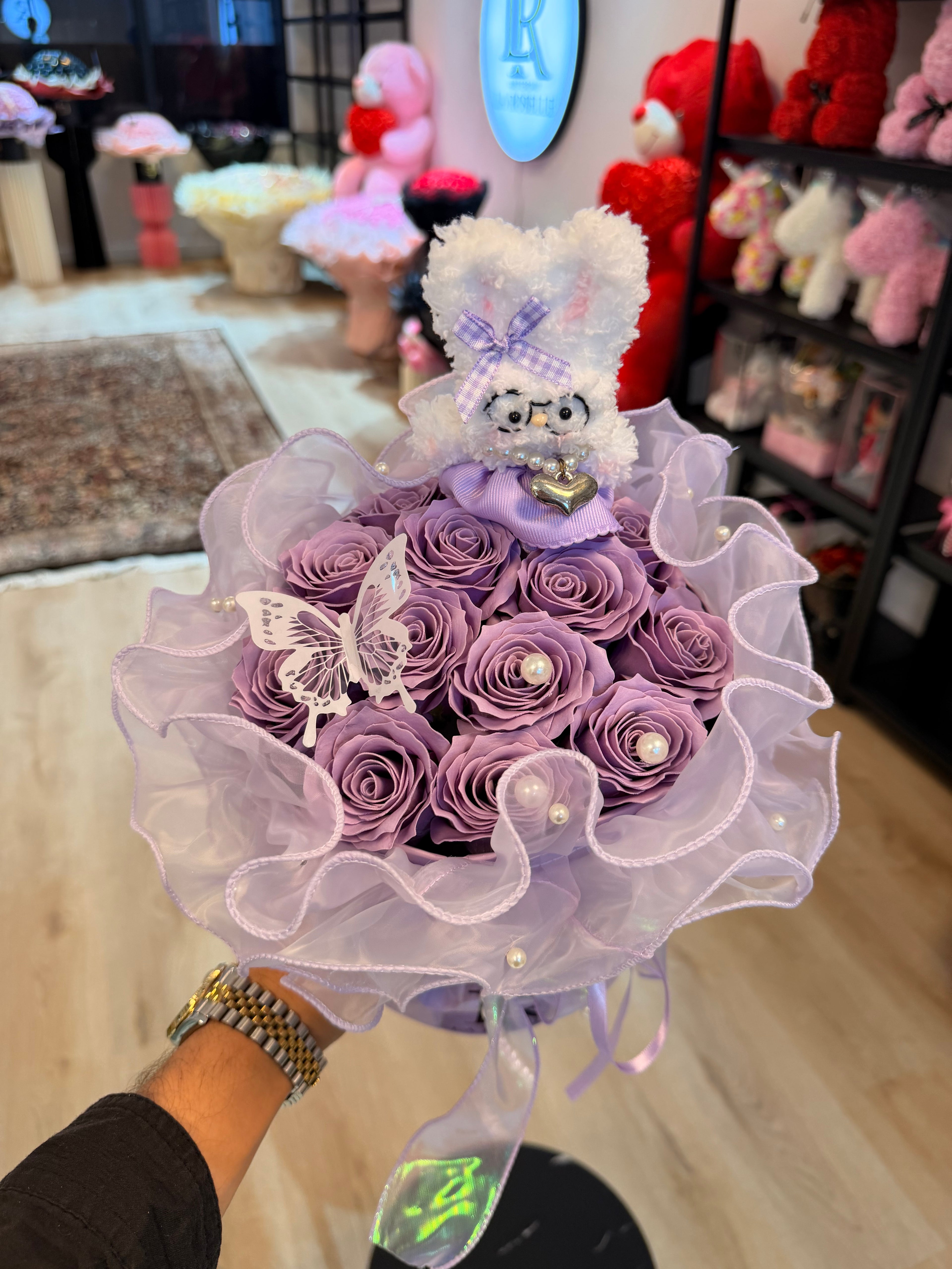 Genevieve Signature Rose Box