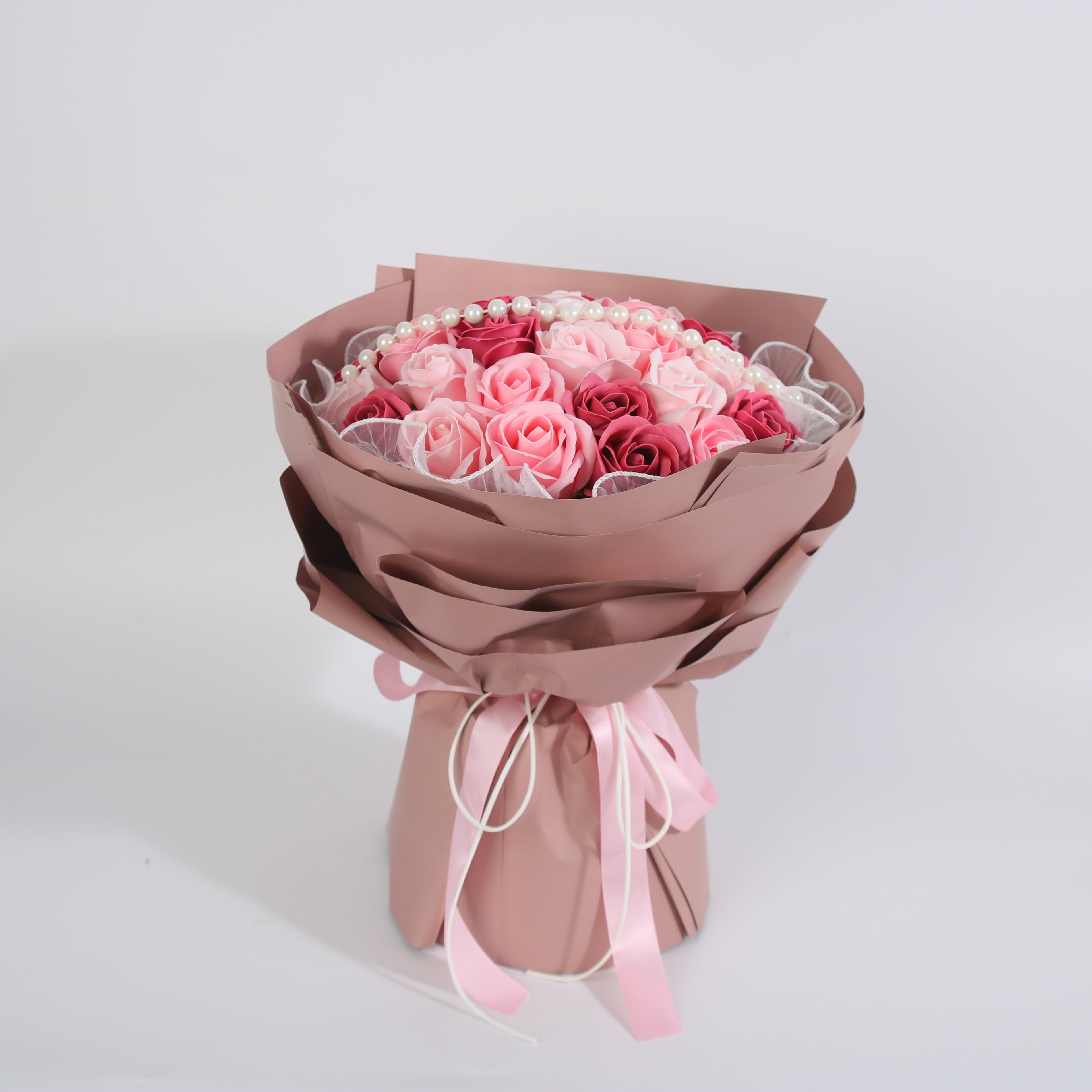 Blush Pearl Rose Bouquet