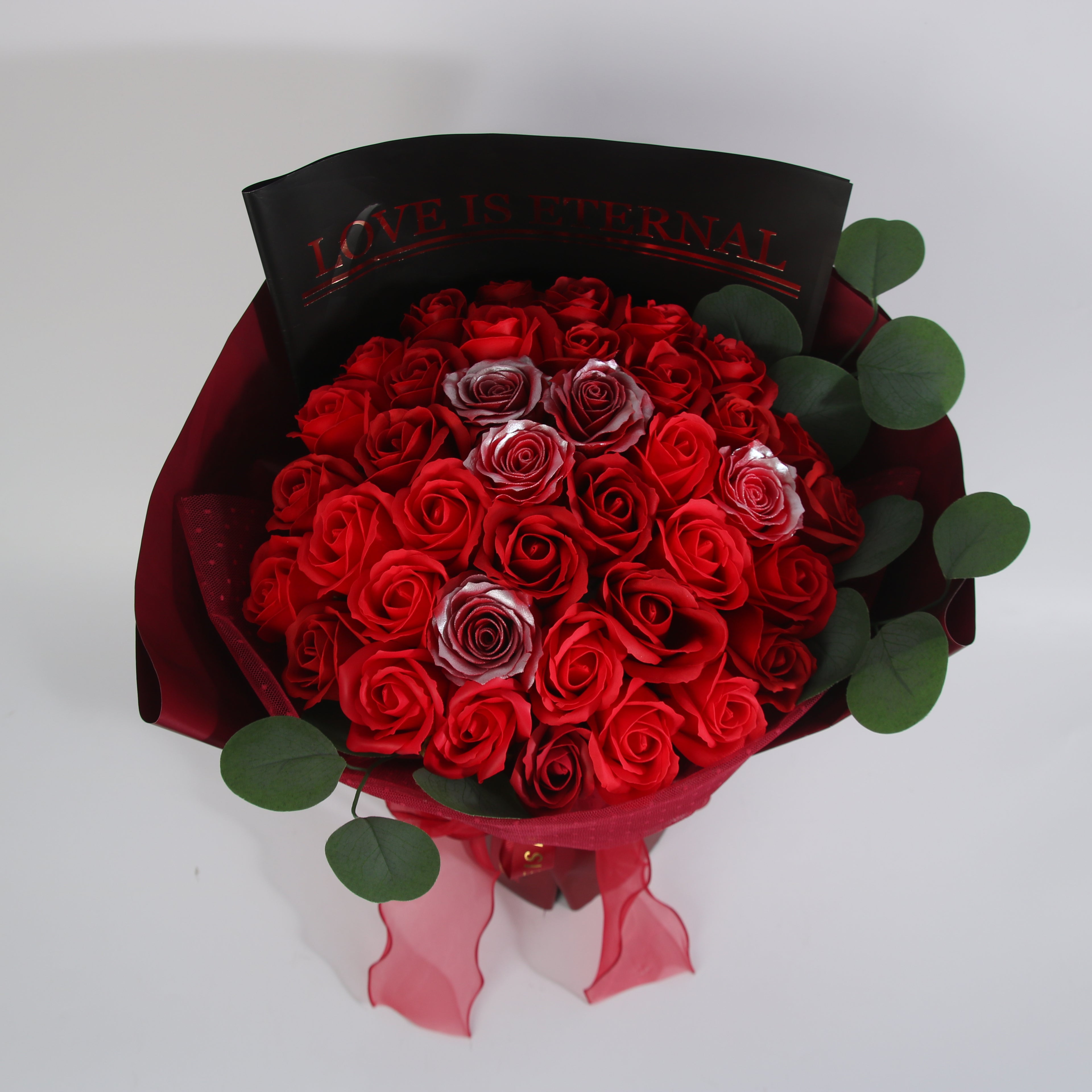 Luxury Red Rose Bouquet
