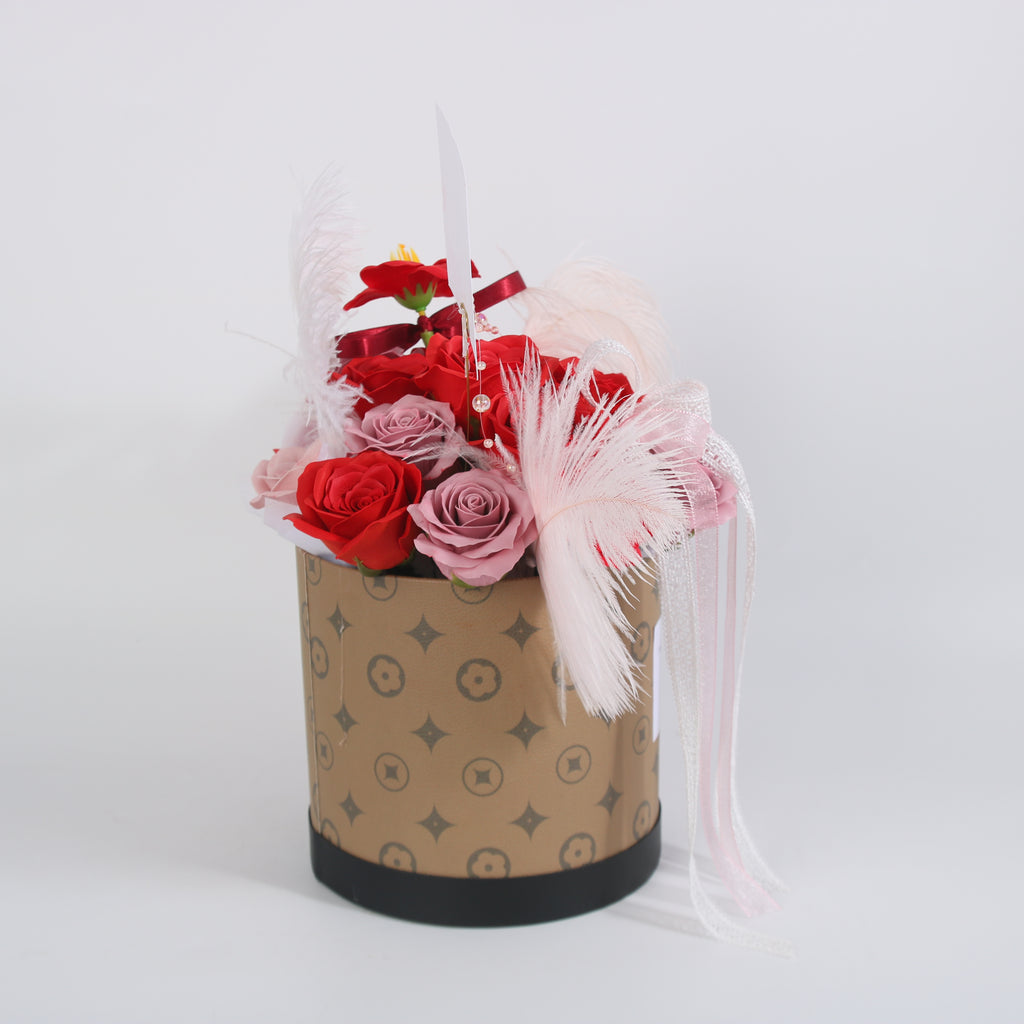 Red & Blush Rose Flower Box