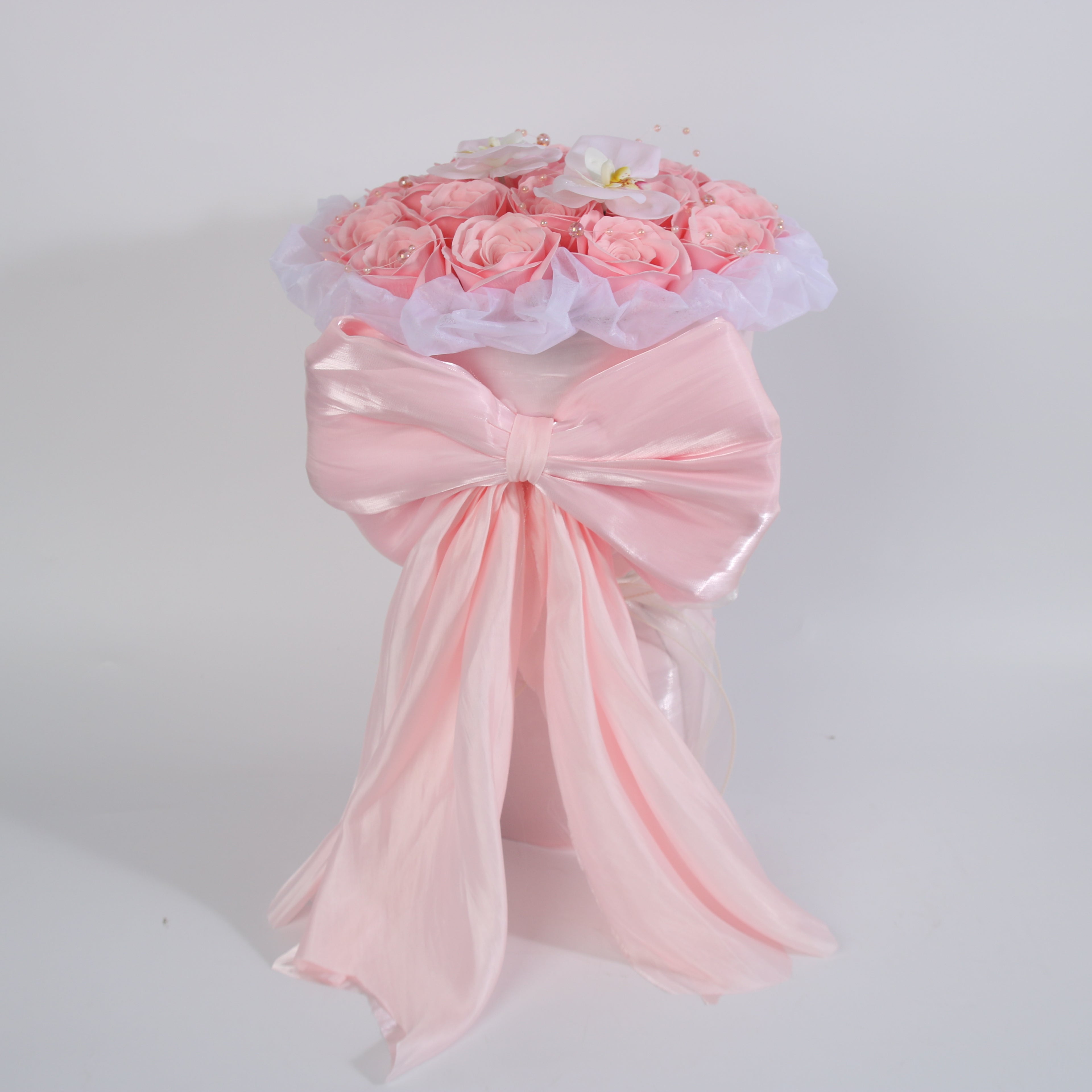 Pink Rose Bouquet Gift Box