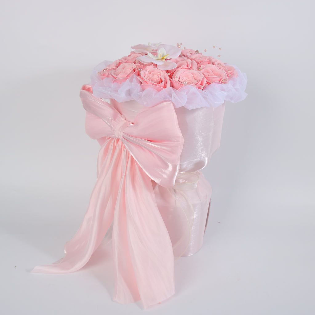 Pink Rose Bouquet Gift Box