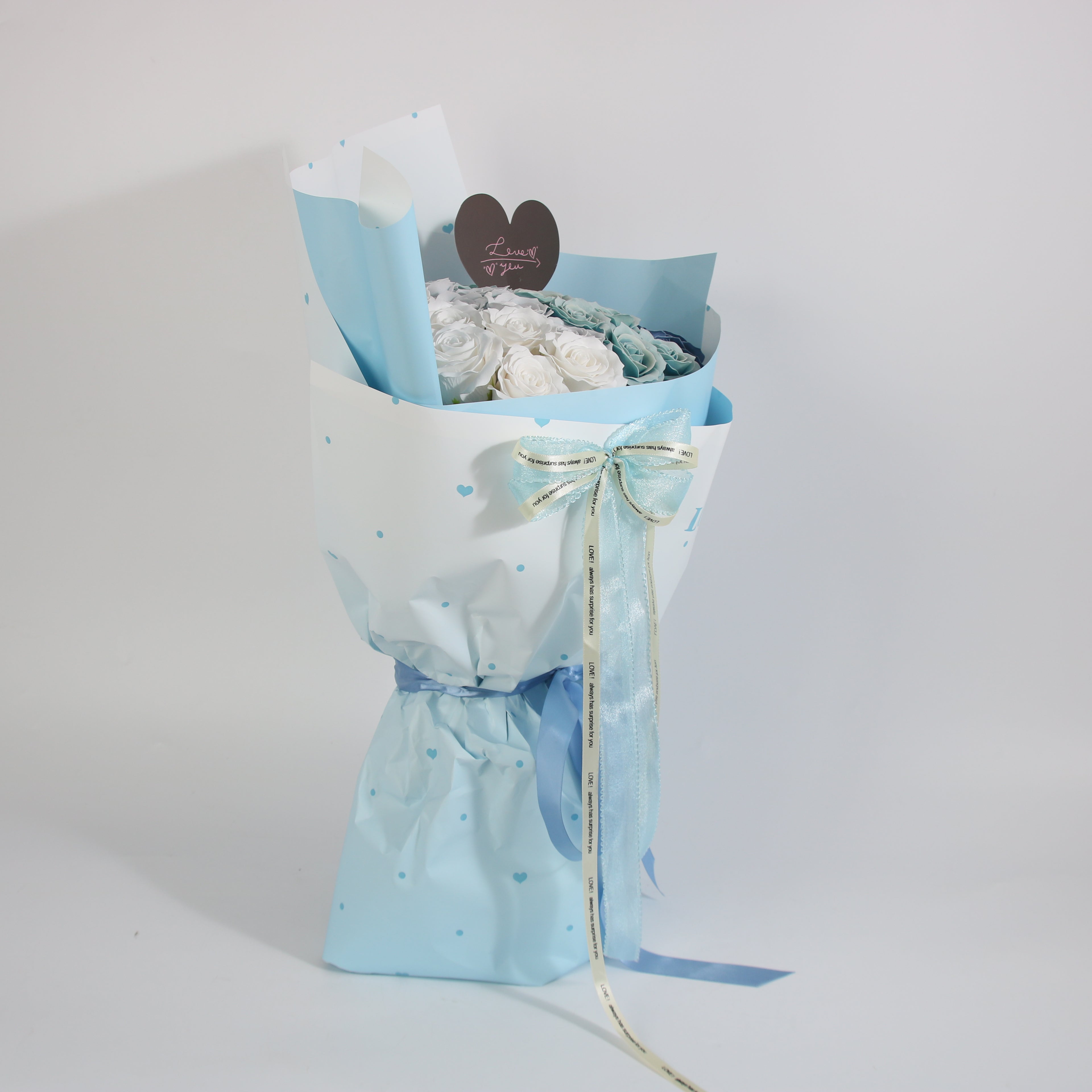 Blue Dream Rose Bouquet – White & Blue Eternal Roses