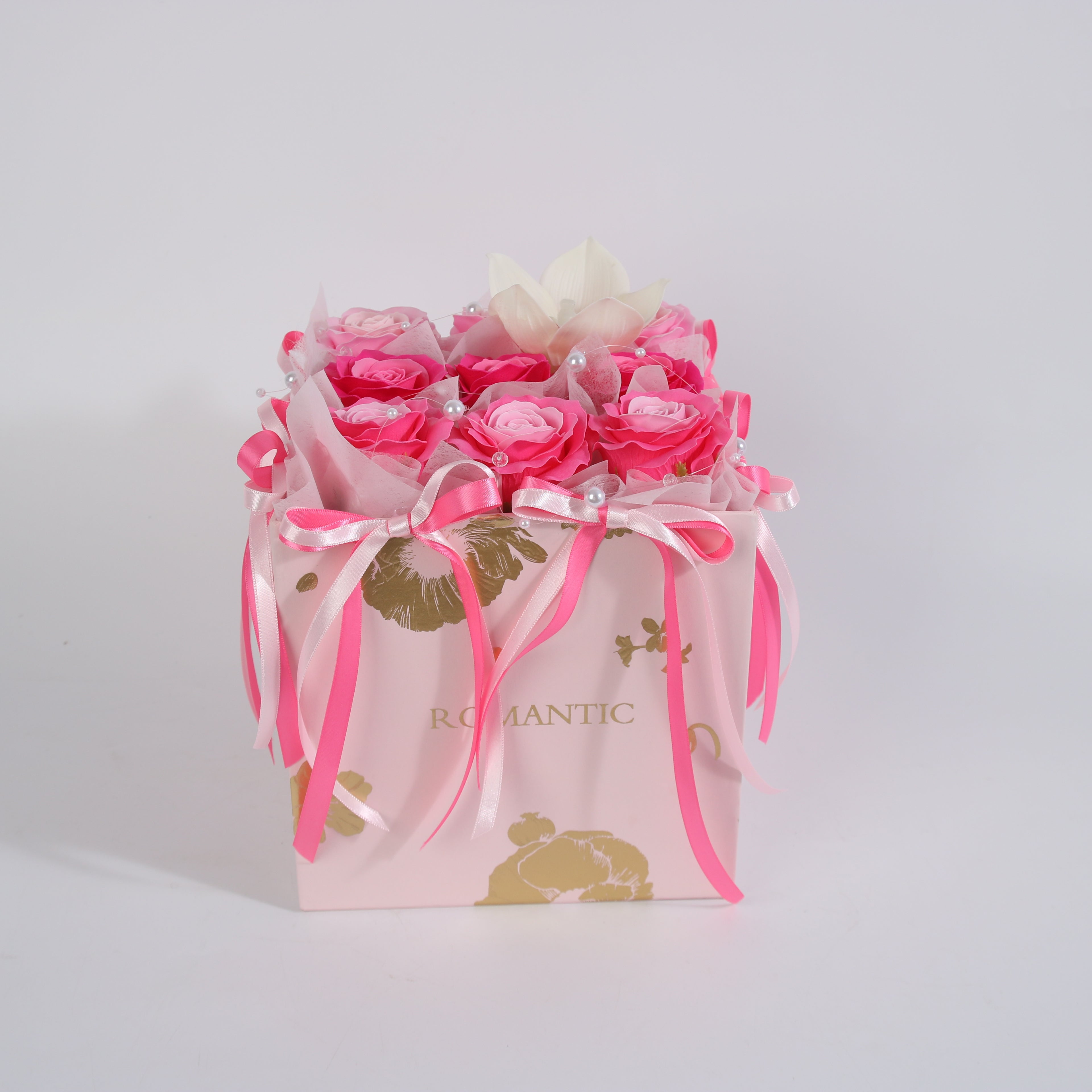 Pink Elegance Luxury Rose Box