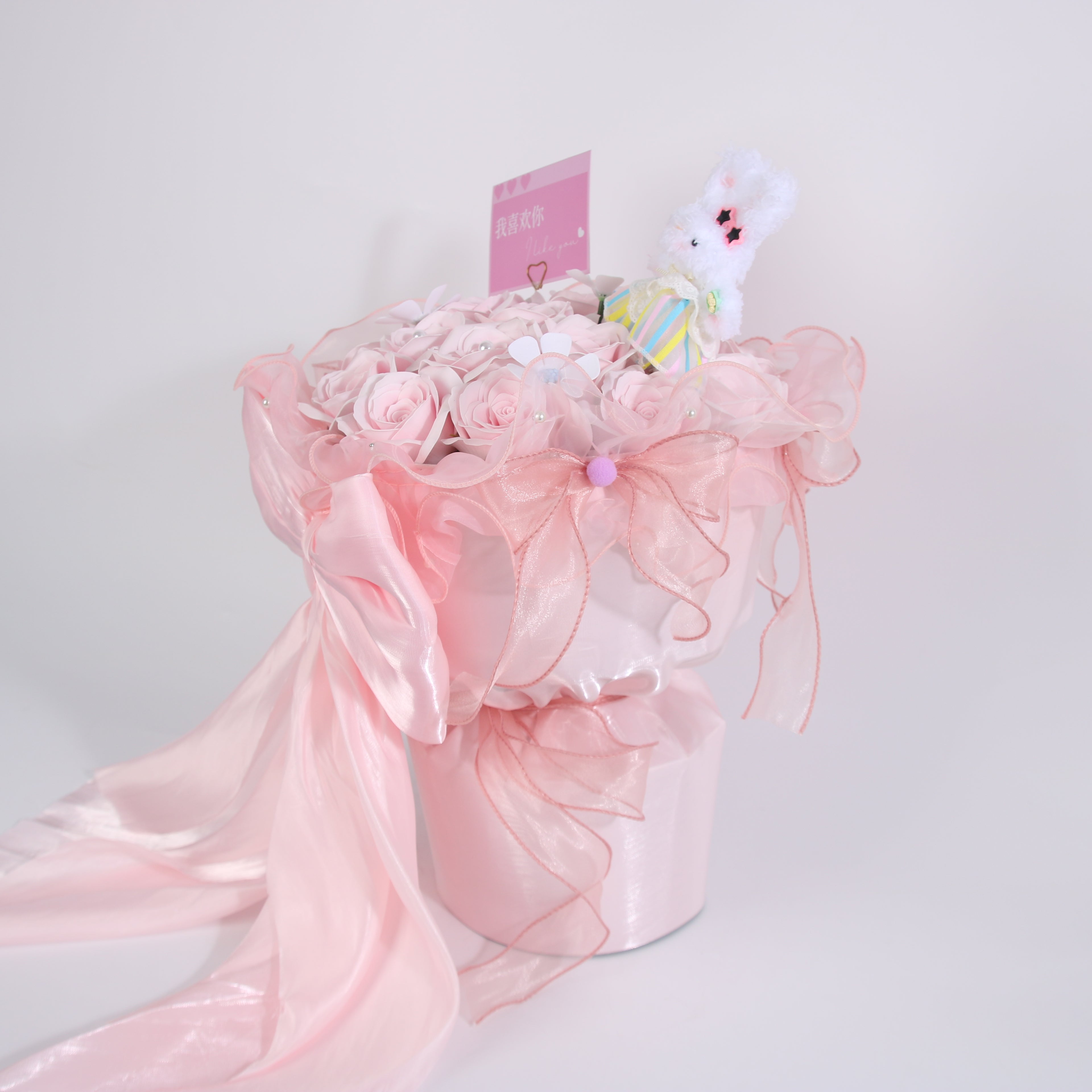 Blush Bunny Forever Rose Bouquet – Premium Preserved Flower Arrangement