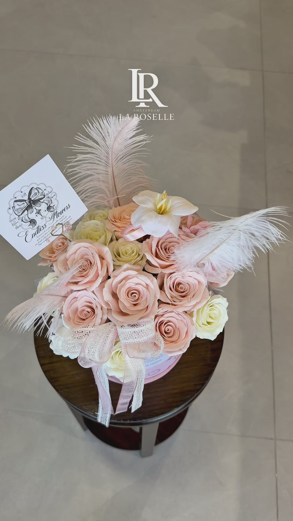 Ivory Rose Flower Box & Peach