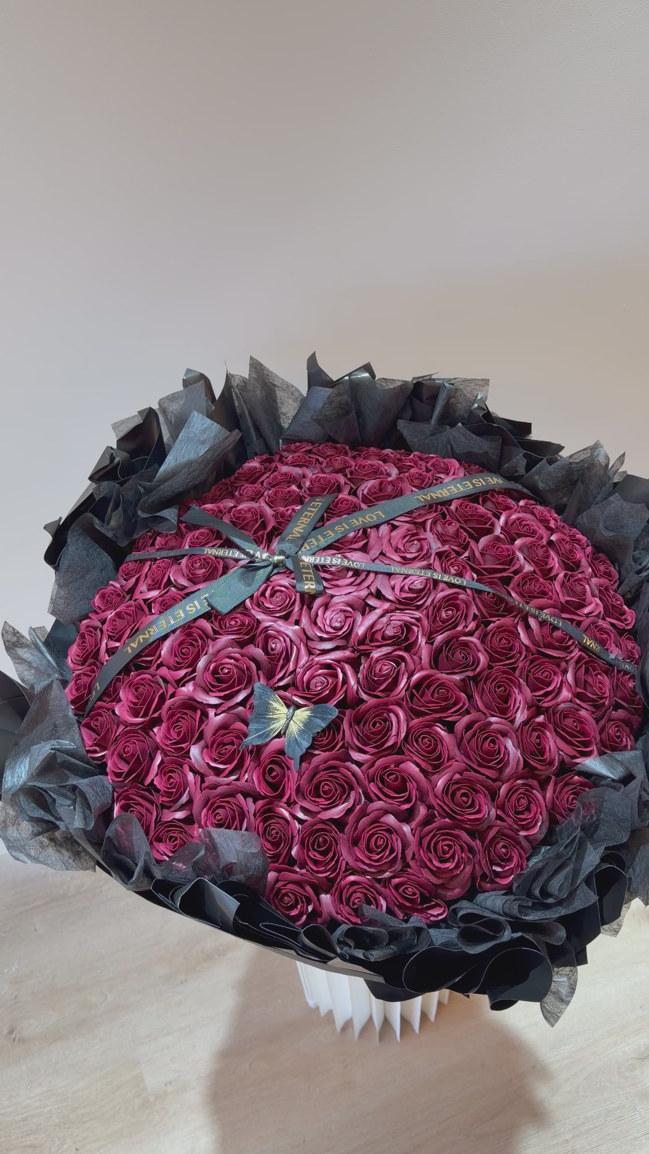 Deep Wine Obsession 200 Rose Edition