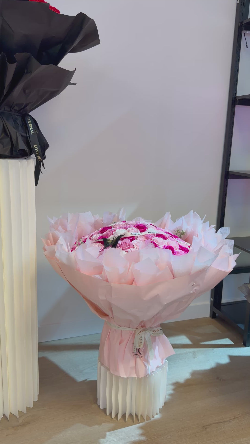 NOOR Prestige 200 Rose Masterpiece
