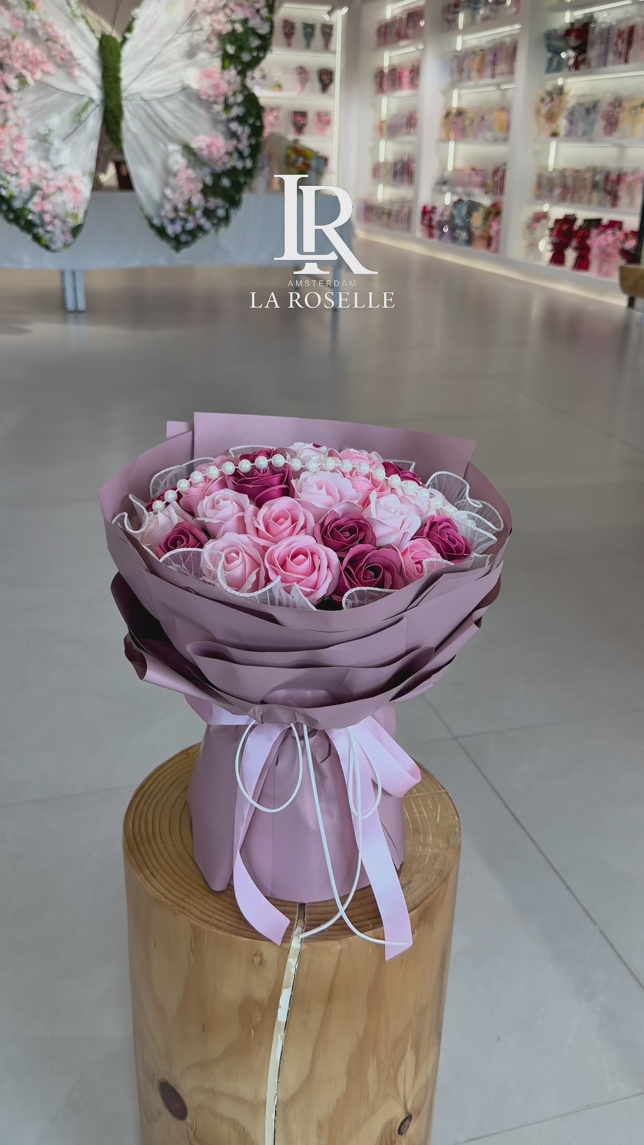 Blush Pearl Rose Bouquet