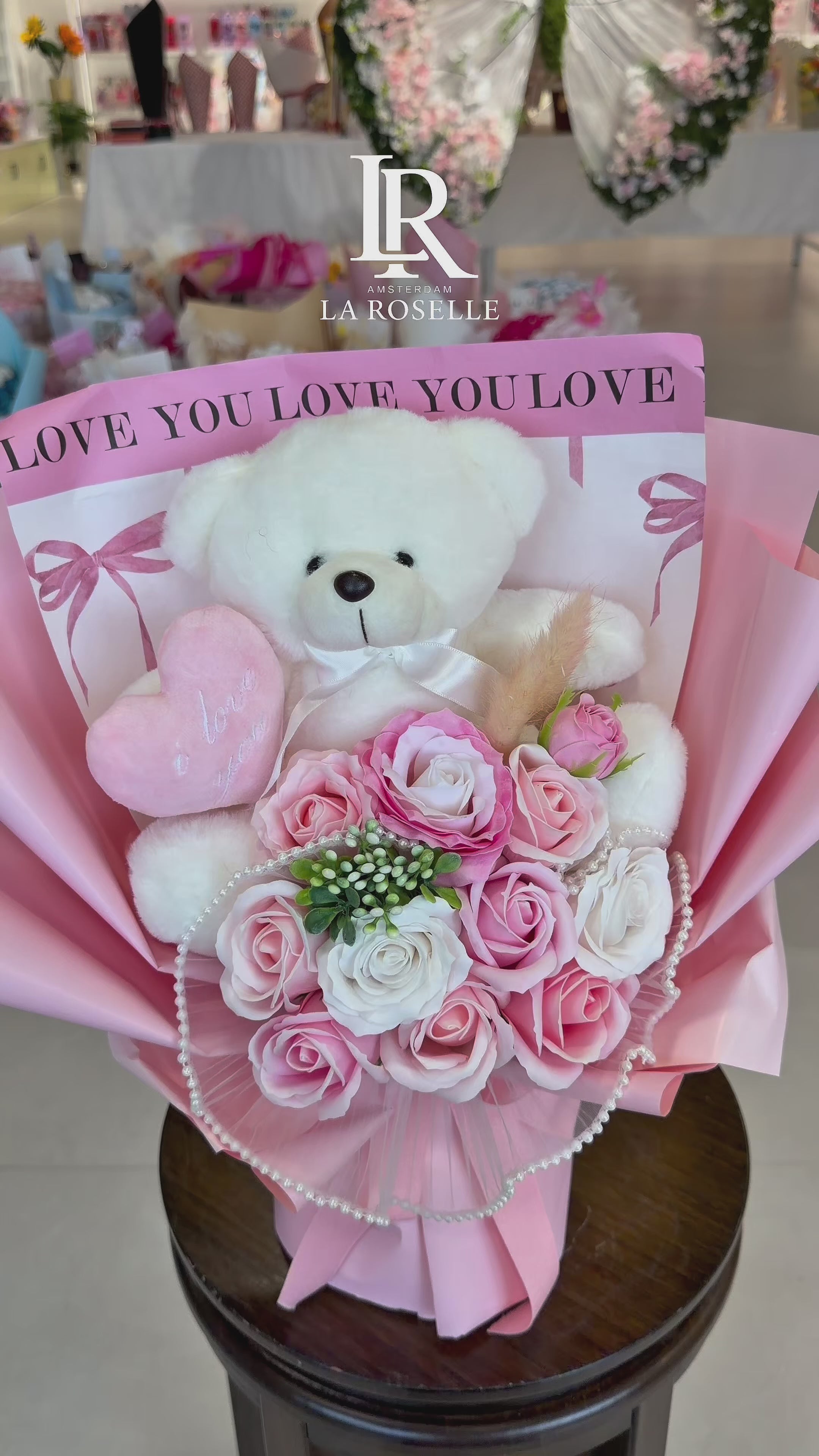 Sweetheart Teddy Rose Bouquet